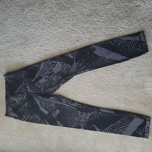 Lululemon tights